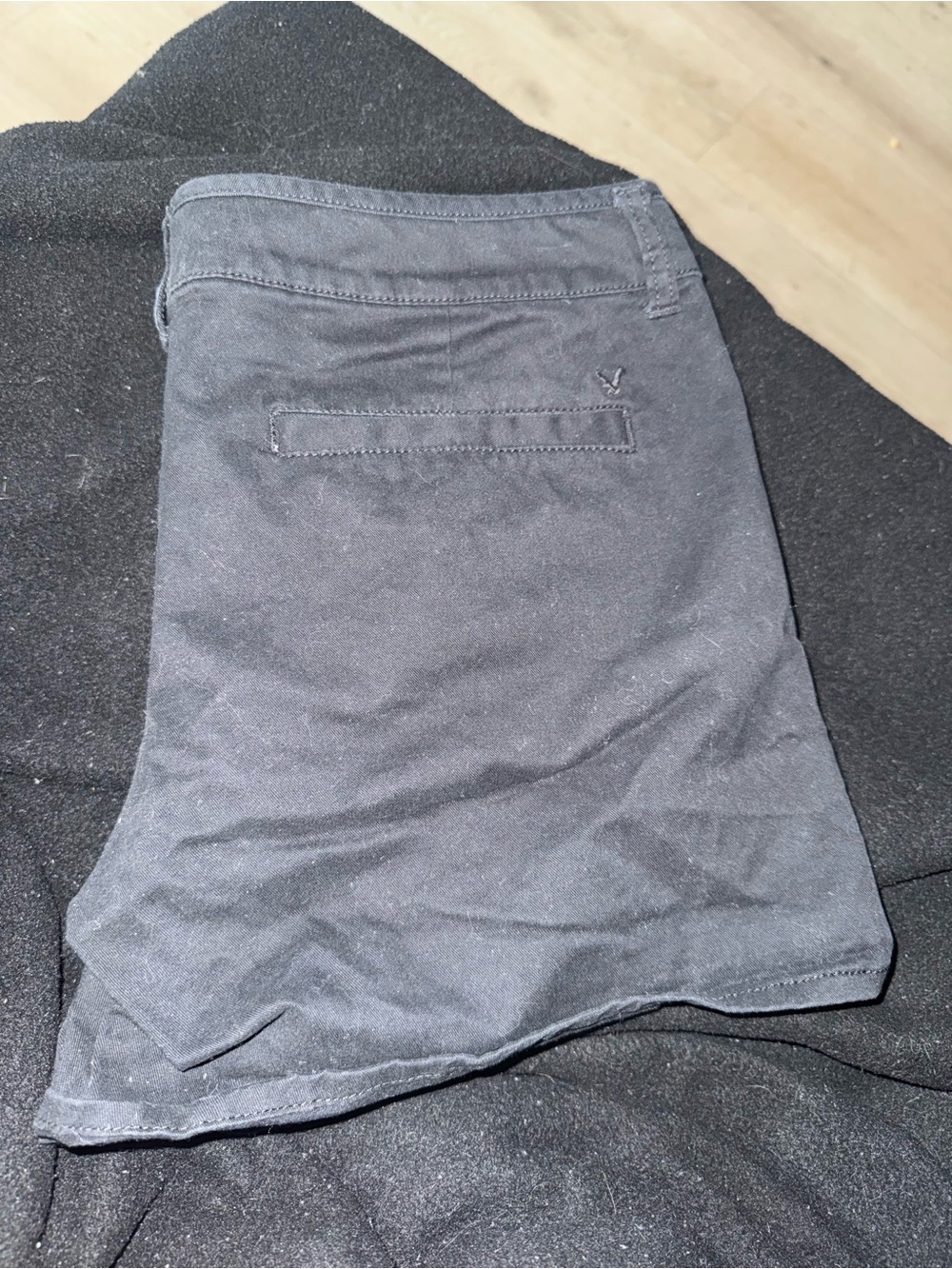American Eagle Outfitters Men's Flat-Front Black Shorts